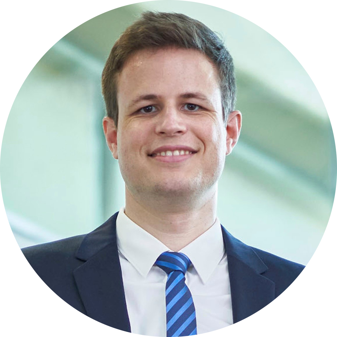 Michael Schaerer Associate Professor of Organizational Behaviour & Human Resources, Lee Kong Chian School of Business, Singapore Management University